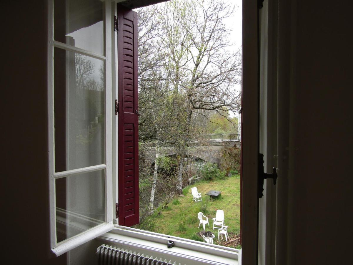 Le Pont Du Roy Bed & Breakfast Besse-et-Saint-Anastaise Exterior photo
