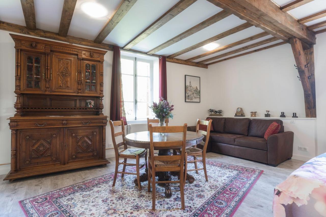 Le Pont Du Roy Bed & Breakfast Besse-et-Saint-Anastaise Exterior photo